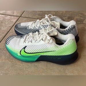NikeCourt Air Zoom Vapor 11 HC 'White Green Strike Navy' - Men’s